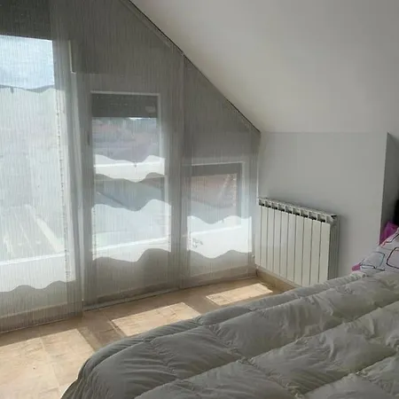 Extraordinario Atico De 80 M2 En Urbaniz Privada * Noja