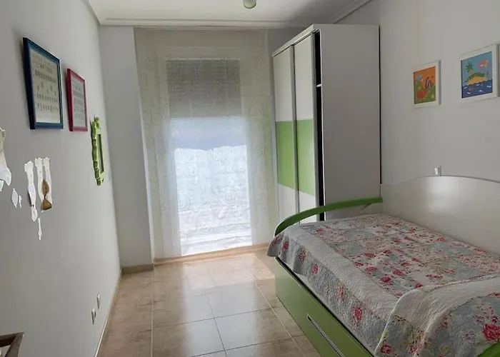 Apartament Extraordinario Atico De 80 M2 En Urbaniz Privada