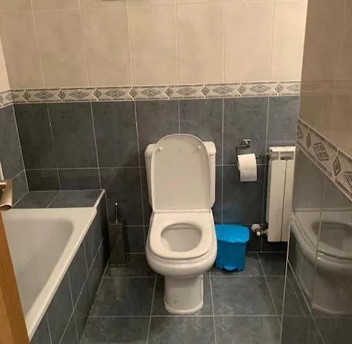 Apartament Extraordinario Atico De 80 M2 En Urbaniz Privada *