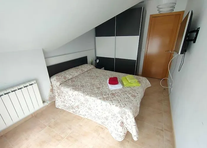 Extraordinario Atico De 80 M2 En Urbaniz Privada *