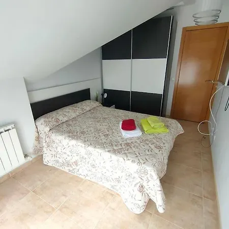 Extraordinario Atico De 80 M2 En Urbaniz Privada *